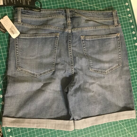 NWT Liverpool The Keeper Short with rolled cuff inseam is 7" or 9" with out - Picture 7 of 7